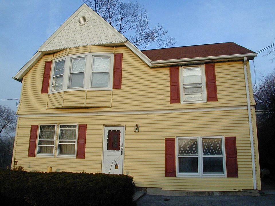 Picturesque Colonial