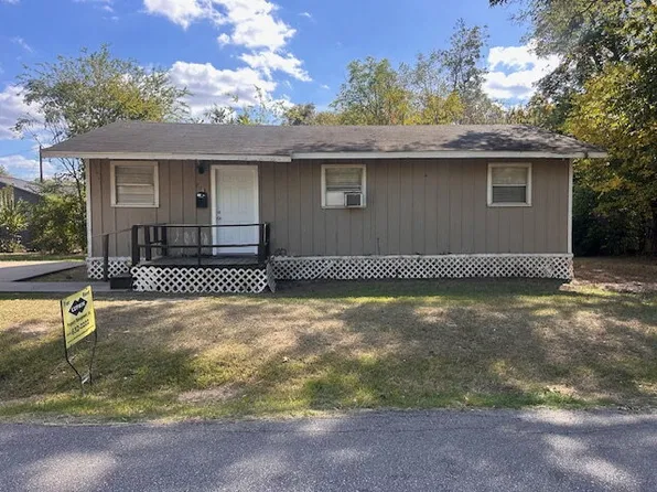 803 Wilson Ave, Lufkin, TX 75904