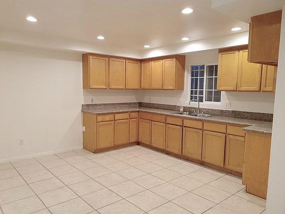 Large Kitchen