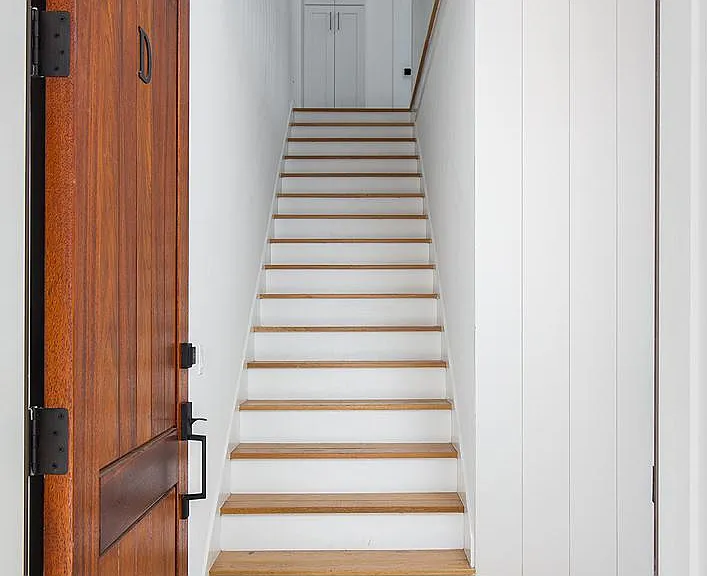 5324 Agnes Ave #C — Photo 3