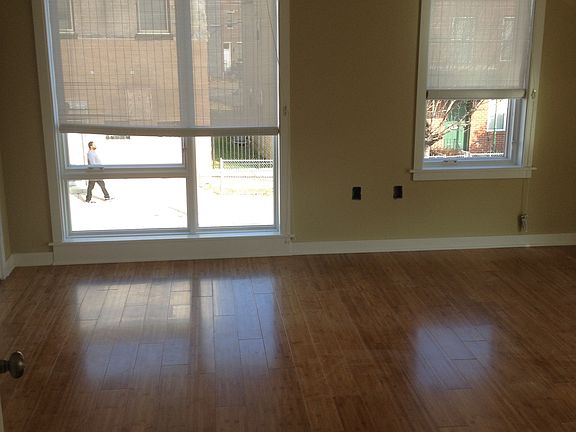 2nd image of 1713 Fairmount Ave #10