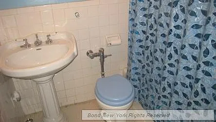 Rented by Bond New York