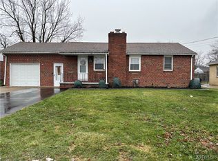 3789 Sowles Rd, Hamburg, NY 14075