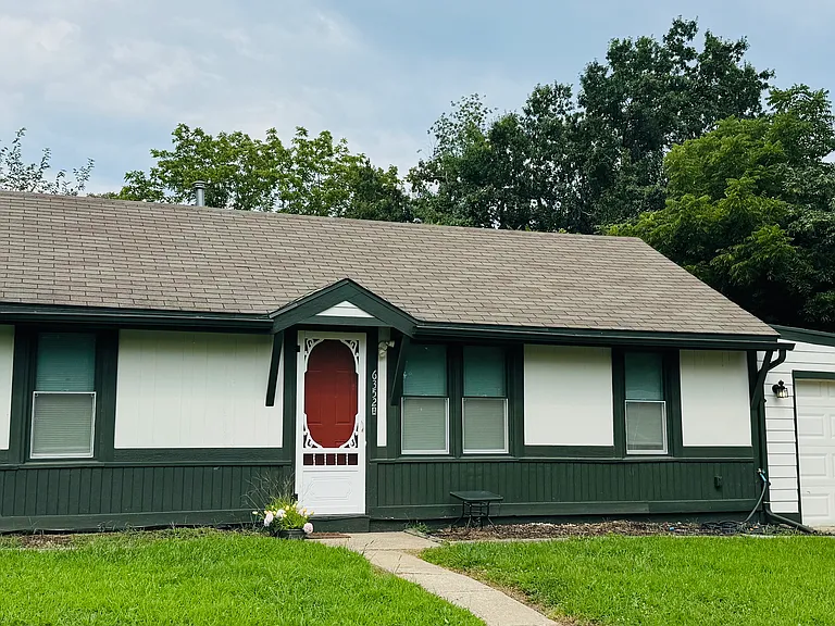 6352 County Line Rd #A — Photo 2