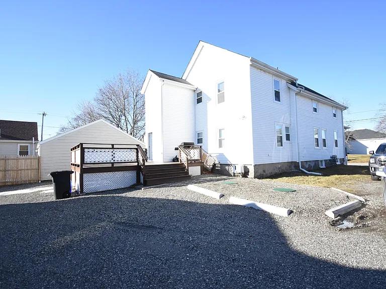 174 Main Rd #2 — Photo 14