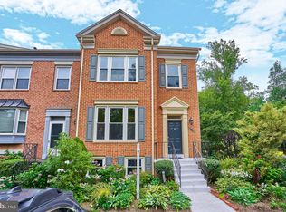 14335 Winding Woods Ct, Centreville, VA 20120
