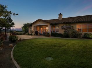 3137 Duck Pond Ln, Ramona, CA 92065