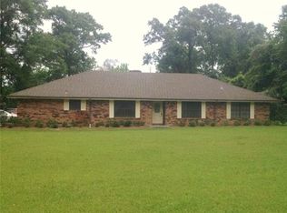244 Oak Rd, Bogalusa, LA 70427