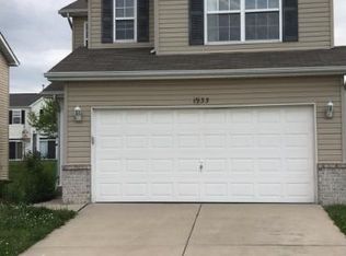 1933 Richmond Springs Ln, Belleville, IL 62220
