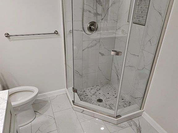 3rd image of 540 Fairview Ave