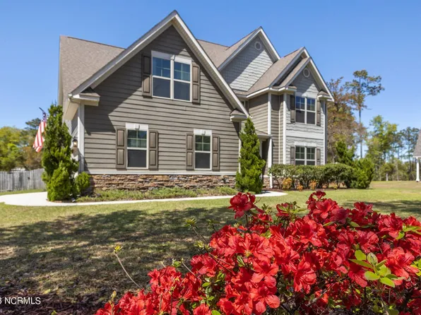 310 Ardan Oaks Drive, Cape Carteret, NC 28584