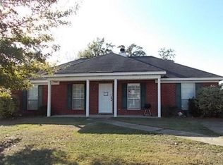 6882 Red Cedar Dr, Theodore, AL 36582