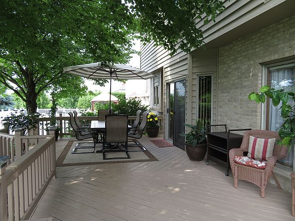 4th image of 16630 Paw Paw Ave