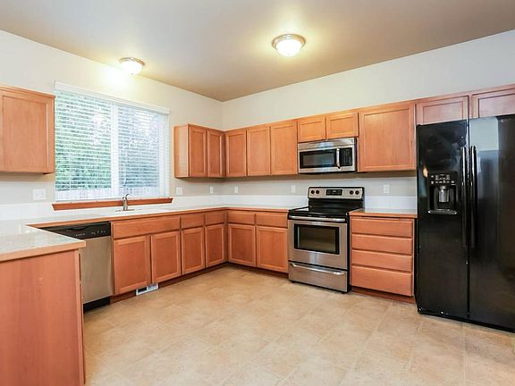 3rd image of 6322 Charlotte Ave SE