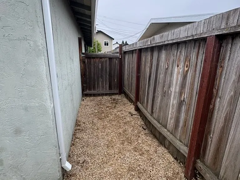 1211 Mayette Ave. — Photo 12