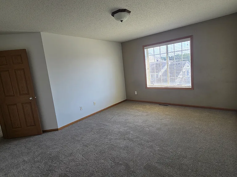 6739 Pine Crest Trl S — Photo 14