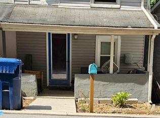 1064 Manor Rd, Coatesville, PA 19320