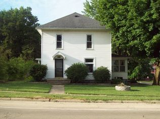 200 E North St, Walnut, IL 61376