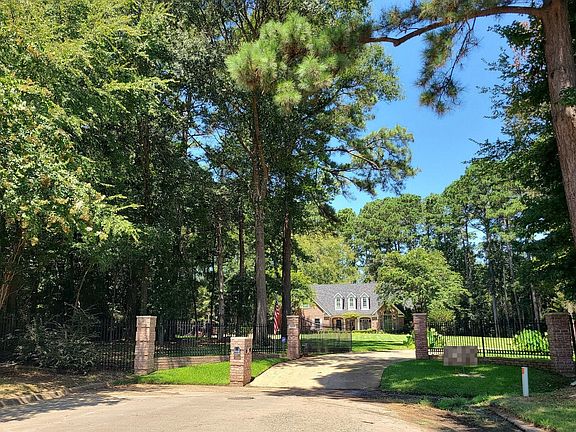5th image of 505 Magnolia Dr
