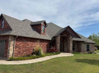 1209 Trail Ridge Rd, Woodward, OK 73801