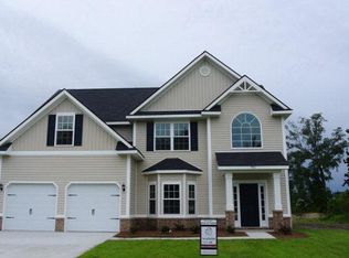 958 Oak Crest Dr, Hinesville, GA 31313