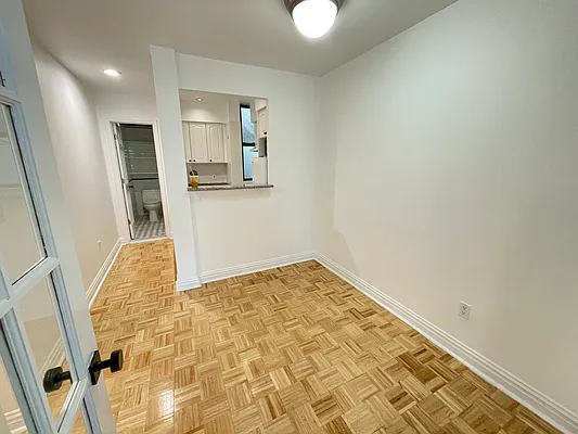 Rented by Corcoran | media 11