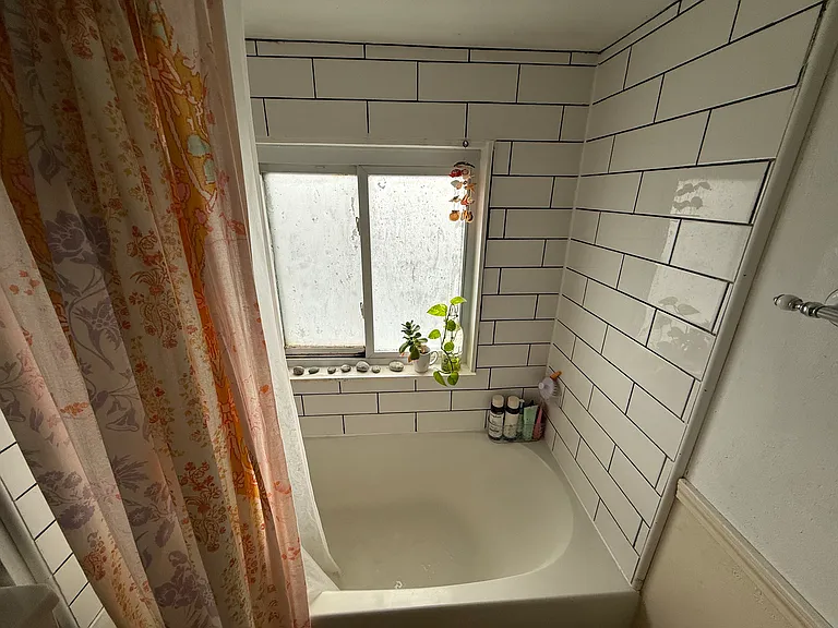 1290 Warren Rd #B — Photo 7
