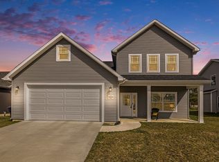 2767 Pine Cone Ln, Warsaw, IN 46582