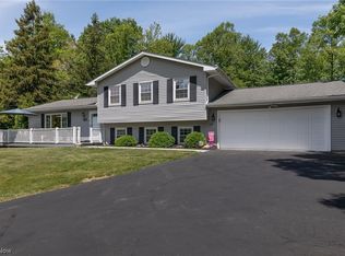 9729 Fox Hill Trl, Concord Township, OH 44060