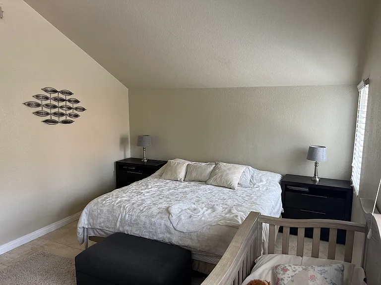 11932 Lewisia Ave — Photo 14