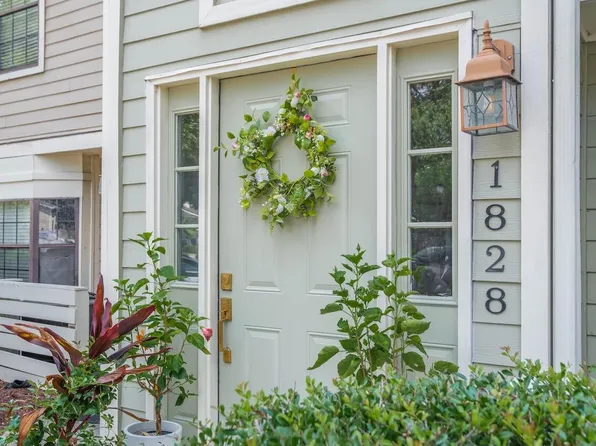 1828 Belle Chez, Mount Pleasant, SC 29464