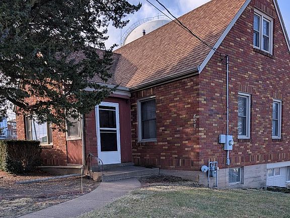 2nd image of 2221 Carter Rd
