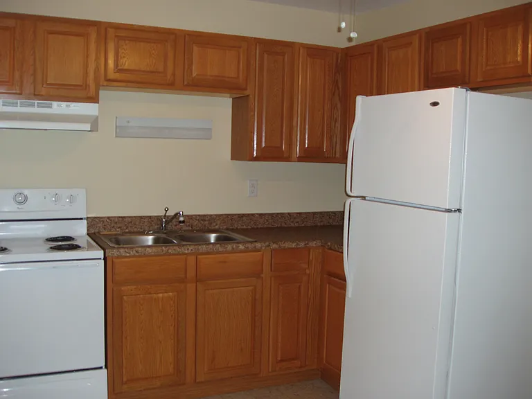 Williamsburg Square Apartments — Photo 5