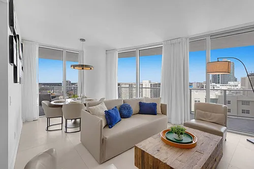 4111 S Ocean Dr Photo 1