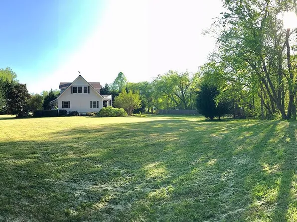 2675 Kelley Ln, Hiawassee, GA 30546