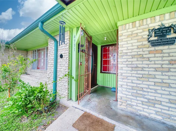 4931 Mercedes Ln, Houston, TX 77022