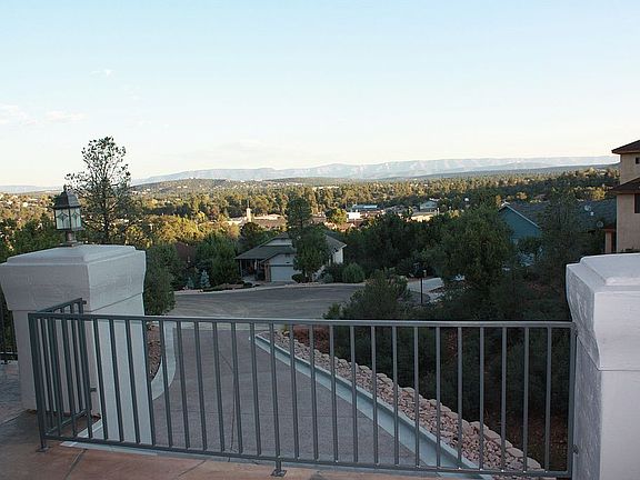3rd image of 509 E Saguaro Cir