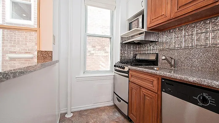 Sold by Fenwick Keats Real Estate | media 4