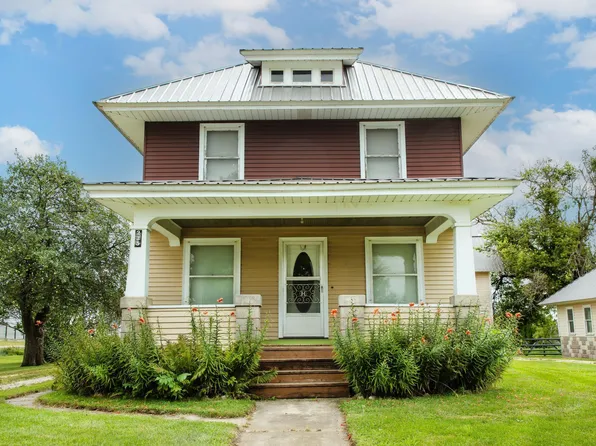 225 S Main St, Allison, IA 50602