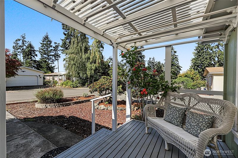 3rd image of 161 Fircrest Drive