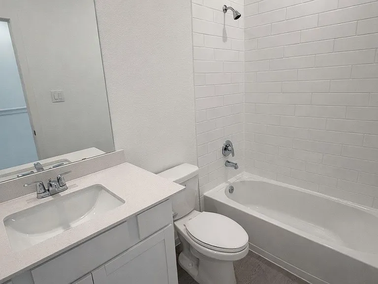 2211 Salinas Dr — Photo 15