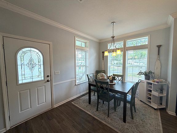 4th image of 1702 N Gleneagles Rd #424