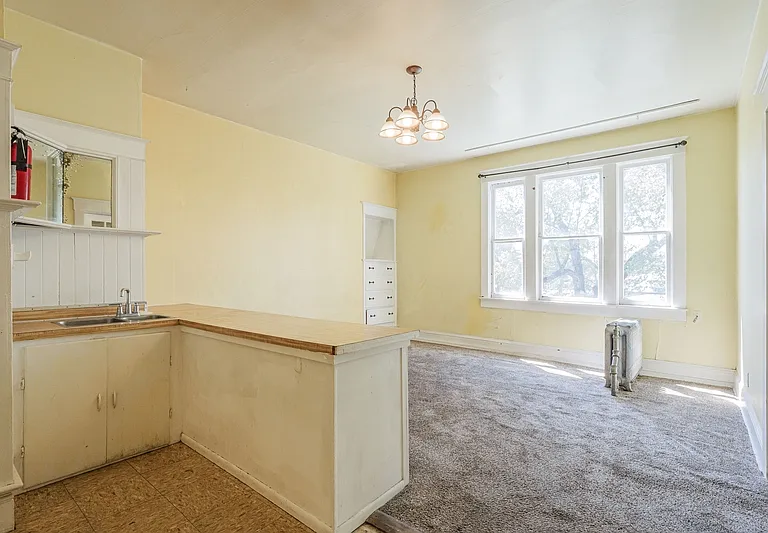 1060 Grand Ave #6 — Photo 8