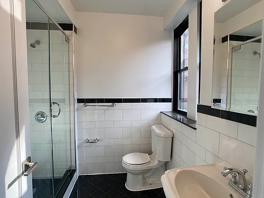 Rented by Tourma Realty LLC | media 23
