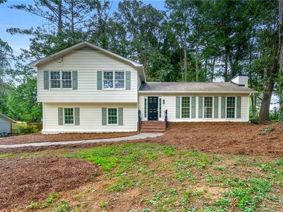 1586 Lucelle Ave, Stone Mountain, GA, 30087