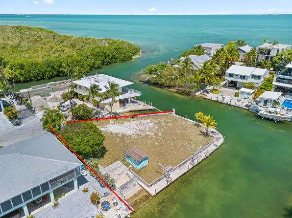 189 Venetian Dr, Lower Matecumbe Key, FL 33036