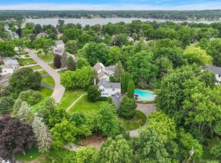 2088 Eastman Blvd, West Bloomfield, MI