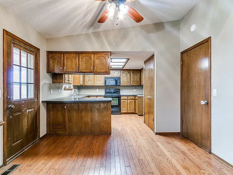 764 Okie Ridge Rd — Photo 9