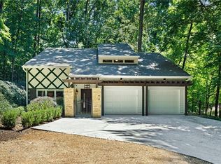 7173 Riverside Dr, Atlanta, GA 30328