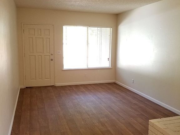 4th image of 2722 Bravado Dr